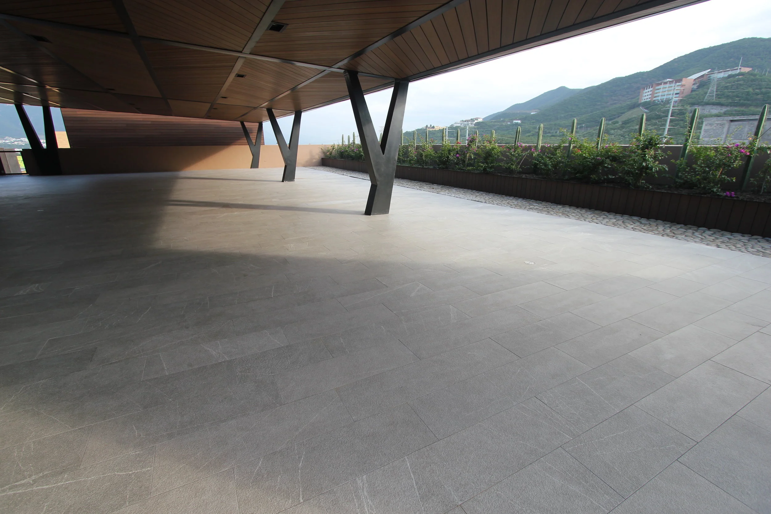 CENTRO COMERCIAL PUEBLO SERENA