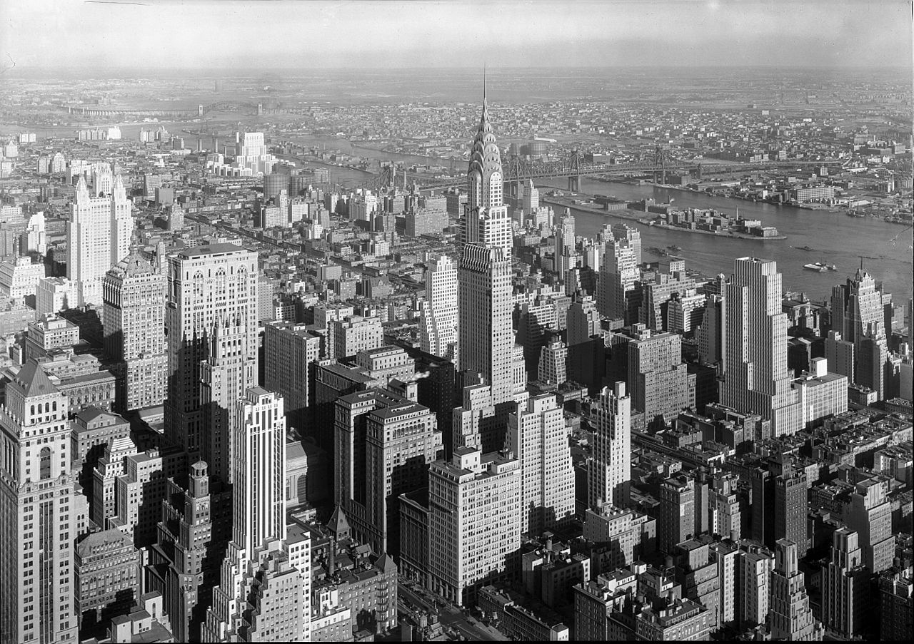 van-alen-william_chrysler-building_new-york-city-1932.jpg