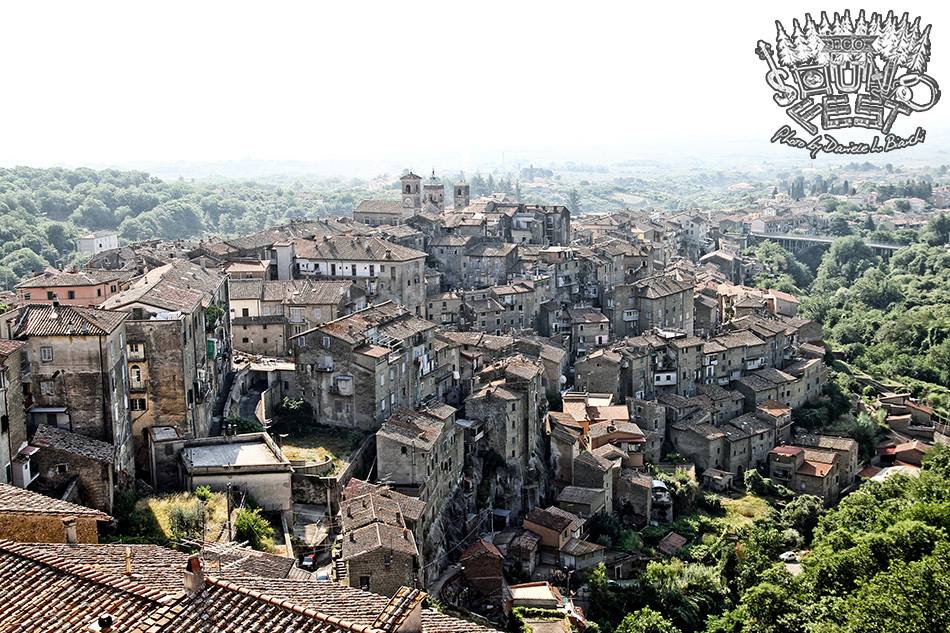 Borgo di Caprarola.jpg