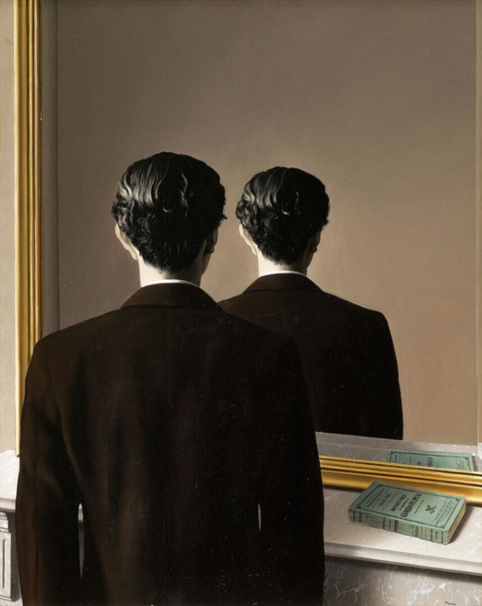 Magritte_La_reproduction_interdite-954x1200.jpg