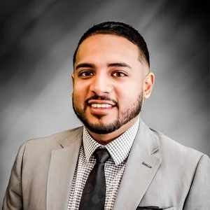 Steeven Alvarez | Realtor*Se Habal Espanol