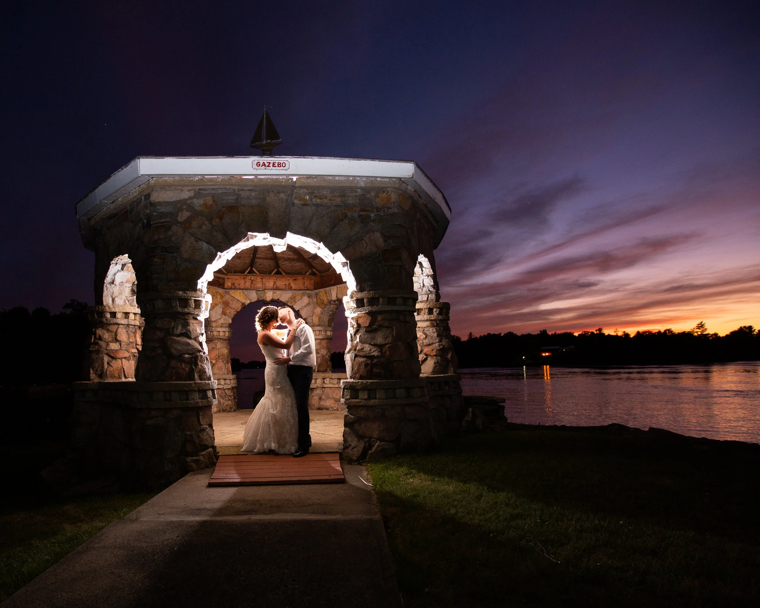 April Phil Burnham Wedding-Bride Groom Portraits-0137.jpg