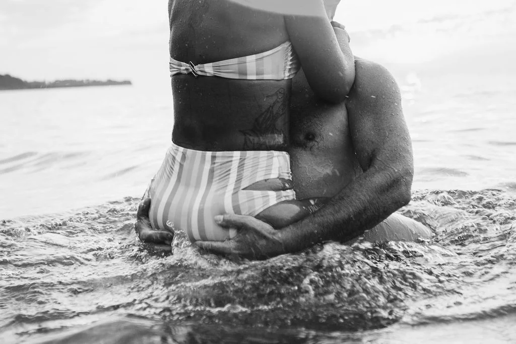 MindyJustinWater-58.jpg