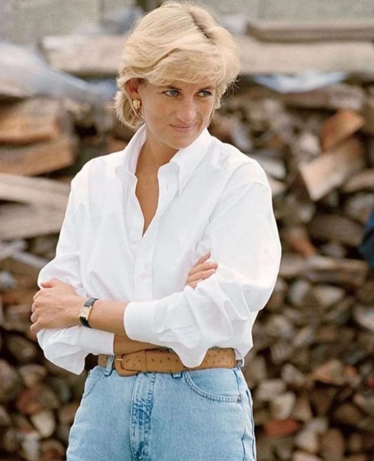 How to Wear The Classic White Button Down Shirt