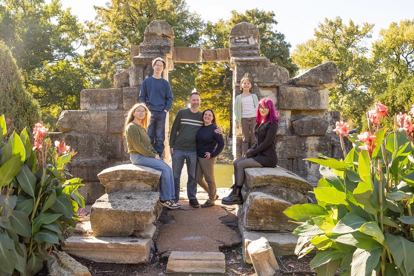 Love a good family band album cover (if they ever wanted to start a family band).