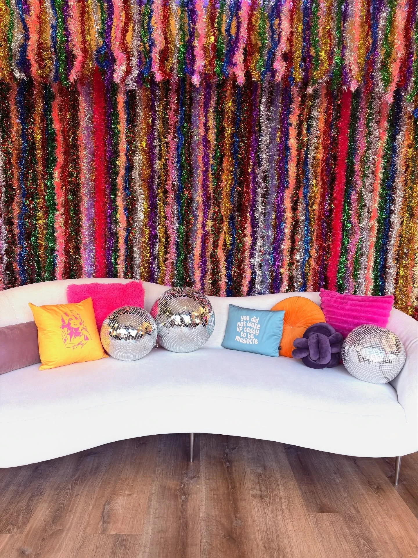 Look at this fun set! Designed for a lively alternative to a traditional holiday scene, my coworking space has this set up for the rest of the year. Email me to book your adorable session here thru the end of 2025!