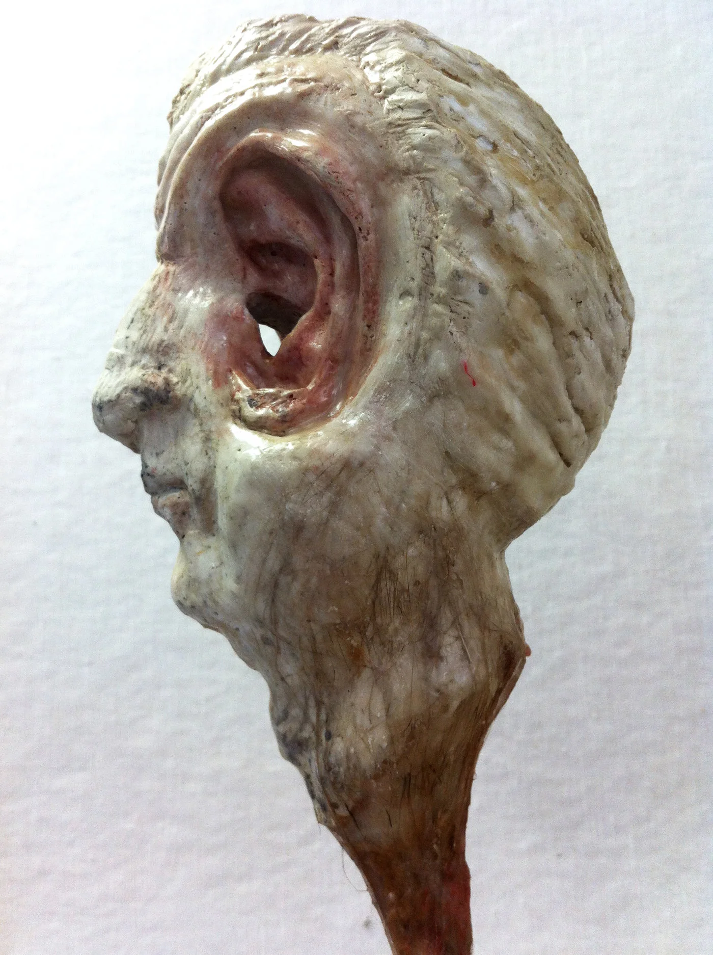 John_Jakobsson_konstnar_skulptur_ingen_titel.jpg