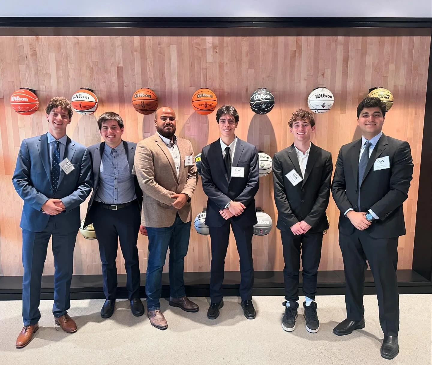 Our 2024 New York Trek was a huge success! Thank you to everyone who attended and every organization who hosted us. A special thanks to Dr. Neirotti, Professor Geisler, as well as our E-Board, who spent countless time planning this amazing event!
