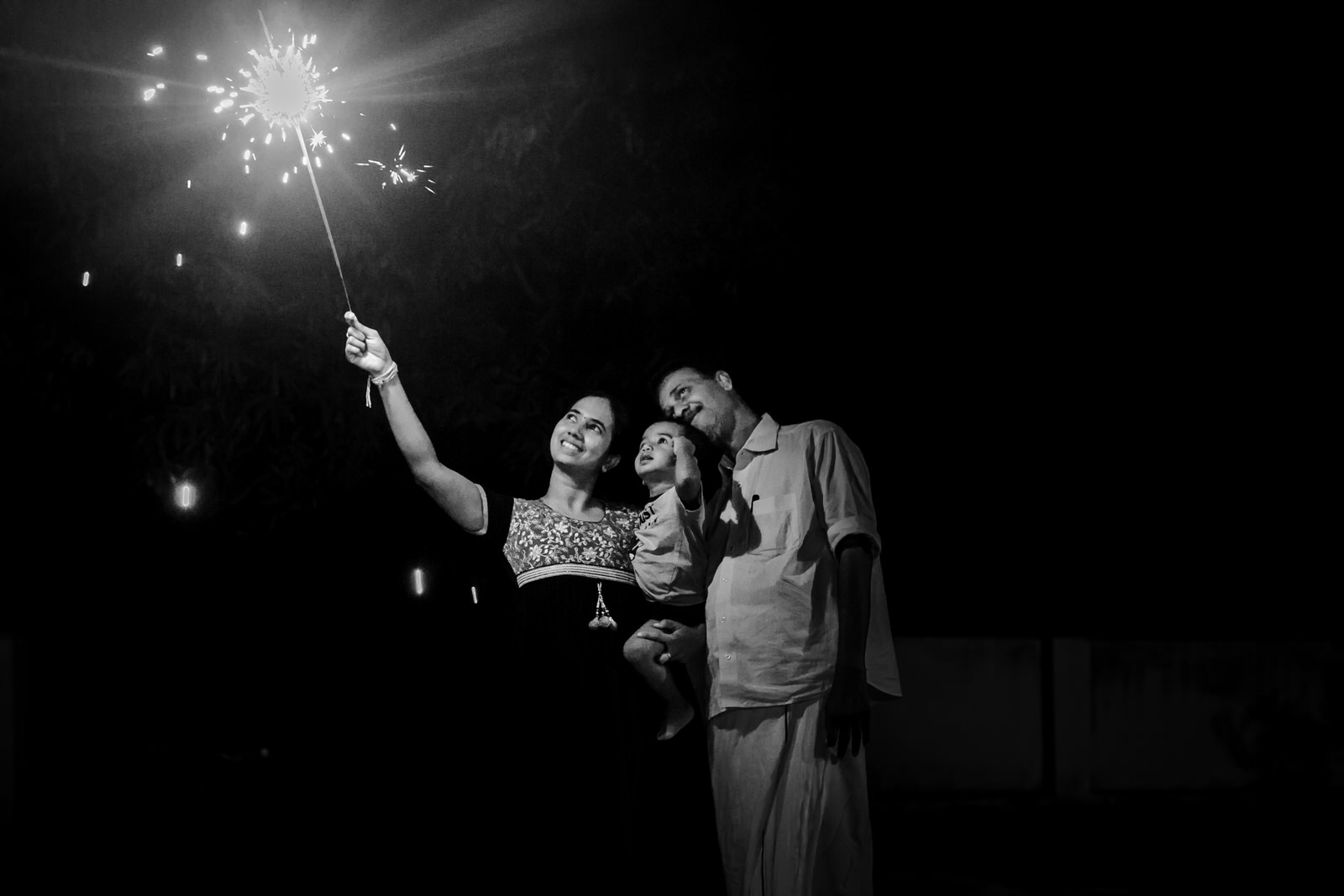 22102014-Sahas-Diwali-Celebs-2014-185.jpg