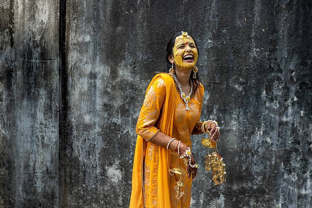 One jubilant Richa during her Haldi ceremony.
.
.
.
.
.
Shot by @srini.rs @dineshvasudevan7 
.
.
#weddingphotographer #weddingmoments #indianweddingphotography #indianwedding #indianweddingphotographer #momentsthatmatter #happy #haldi #happypeople #s