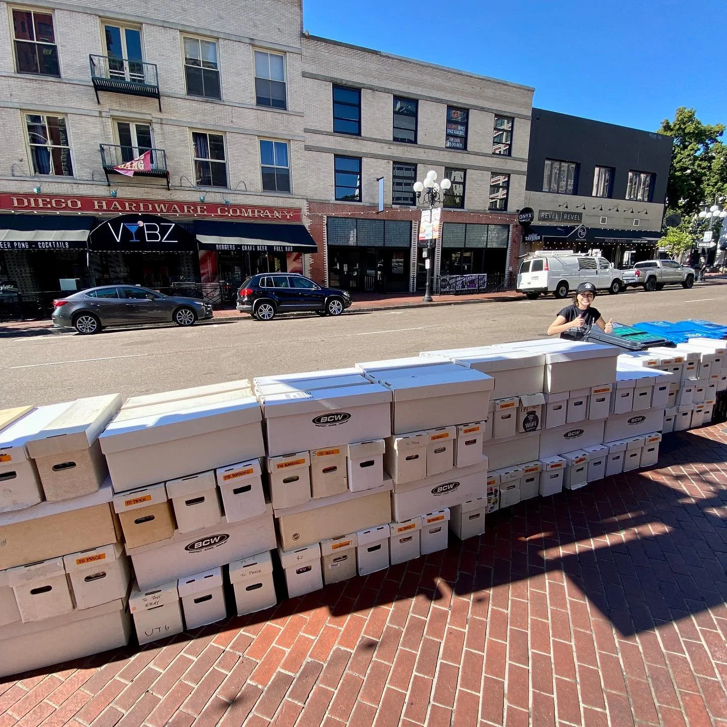 HUGE thanks to everyone that helped us with our move yesterday! We had way more friends turn up than expected, and it made this task so much easier than it would have been otherwise. 

We completely emptied our storage unit and transferred everything