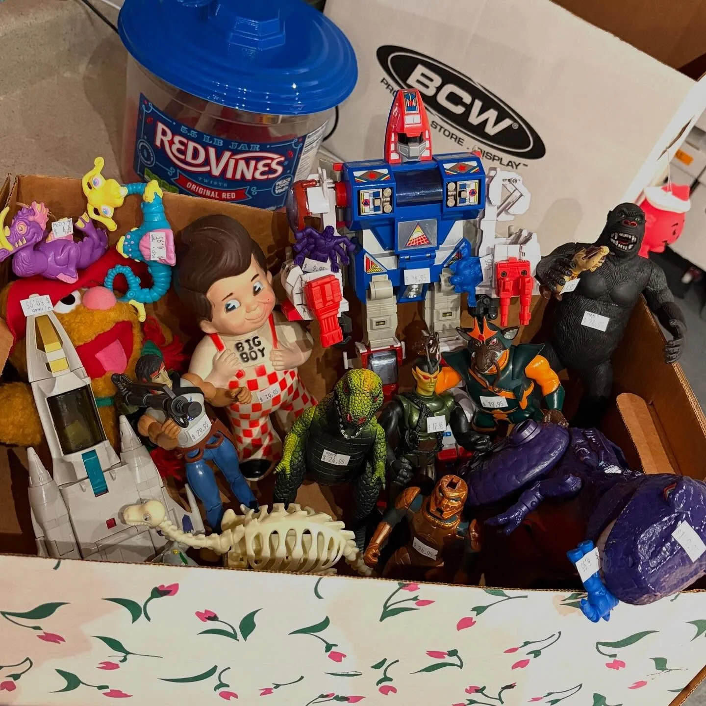 More vintage toys going out in the showcases! MOTU, Transformers, Go Bots, MUSCLE, Thundercats, Sectaurs, Rambo, a real &lsquo;80s bonanza. Red Vines not included. (Okay, Red Vines included if you ask nicely.)