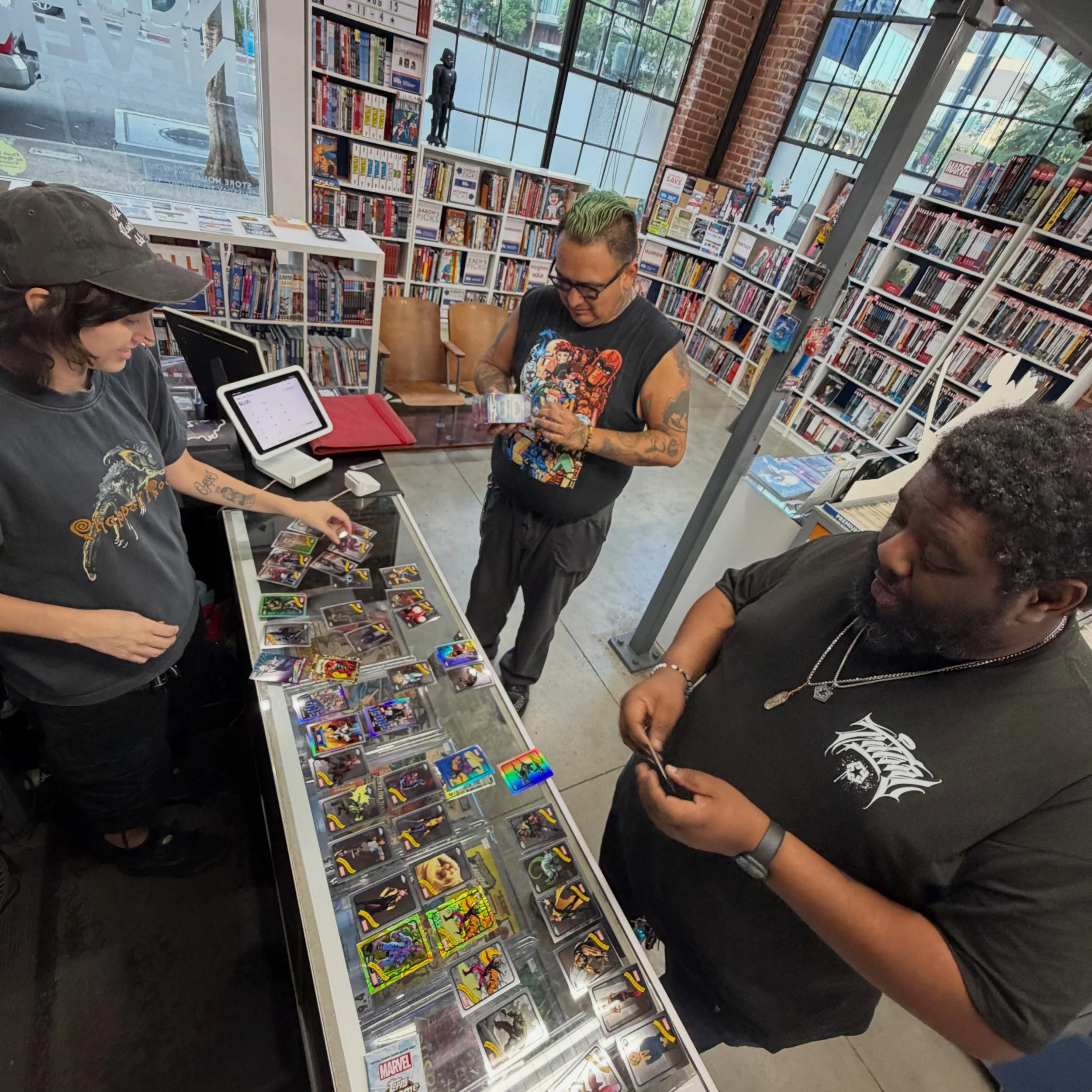 Shout out to our bud @danny_munster619 for bringing a couple boxes of Topps Chrome Marvel cards into the shop for us to open! I got into Marvel cards before I read a Marvel comic&hellip; as a kid I used to take my $3 allowance to Jo-Ann&rsquo;s Varie