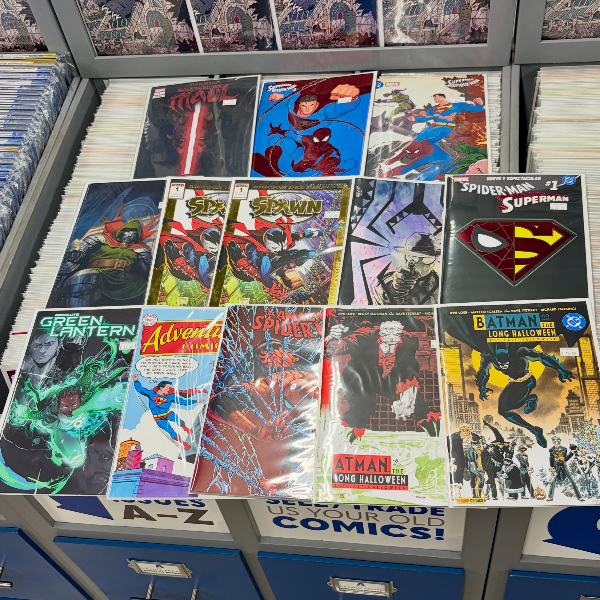Just restocked the foreign language comics bin with a batch of books from Mexico! High quality printings of some recent Batman, Spider-Man, Superman, and more. Panini, the publisher, does amazing work, with high quality card stock, matte finish, and 