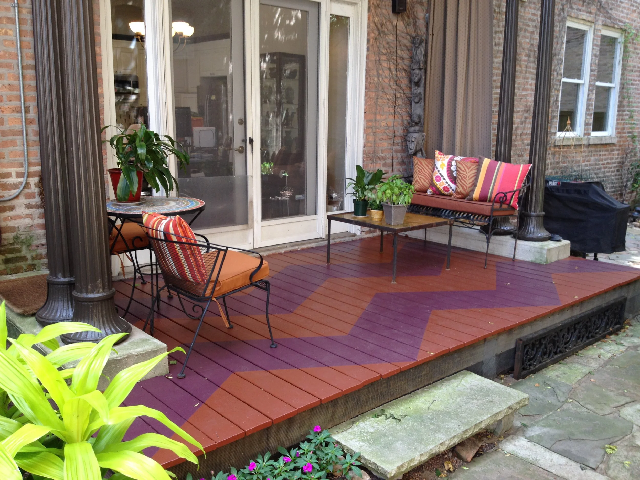  Outdoor space does not need to be boring. This example shows how bold idea can transform patio into fun and positive place to be. 