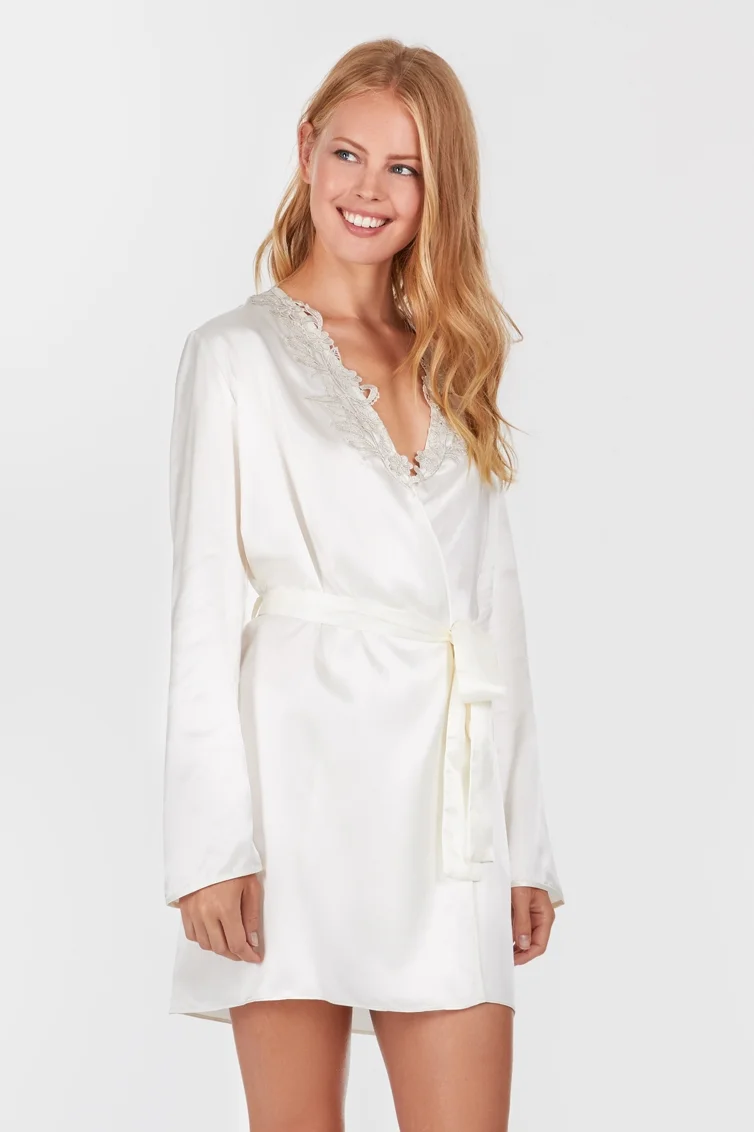 stella robe.jpg
