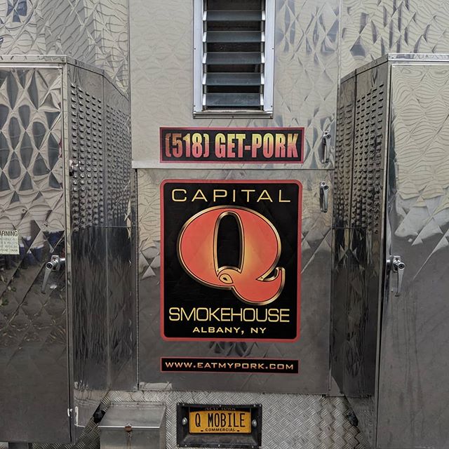Went out and got myself some Fife and Drum today! More food truck, more happy 😁 honing my chops
.
.
.
.
#barbeque #bbq #foodtruck #catering #albany #schenectady #troy #upstateny