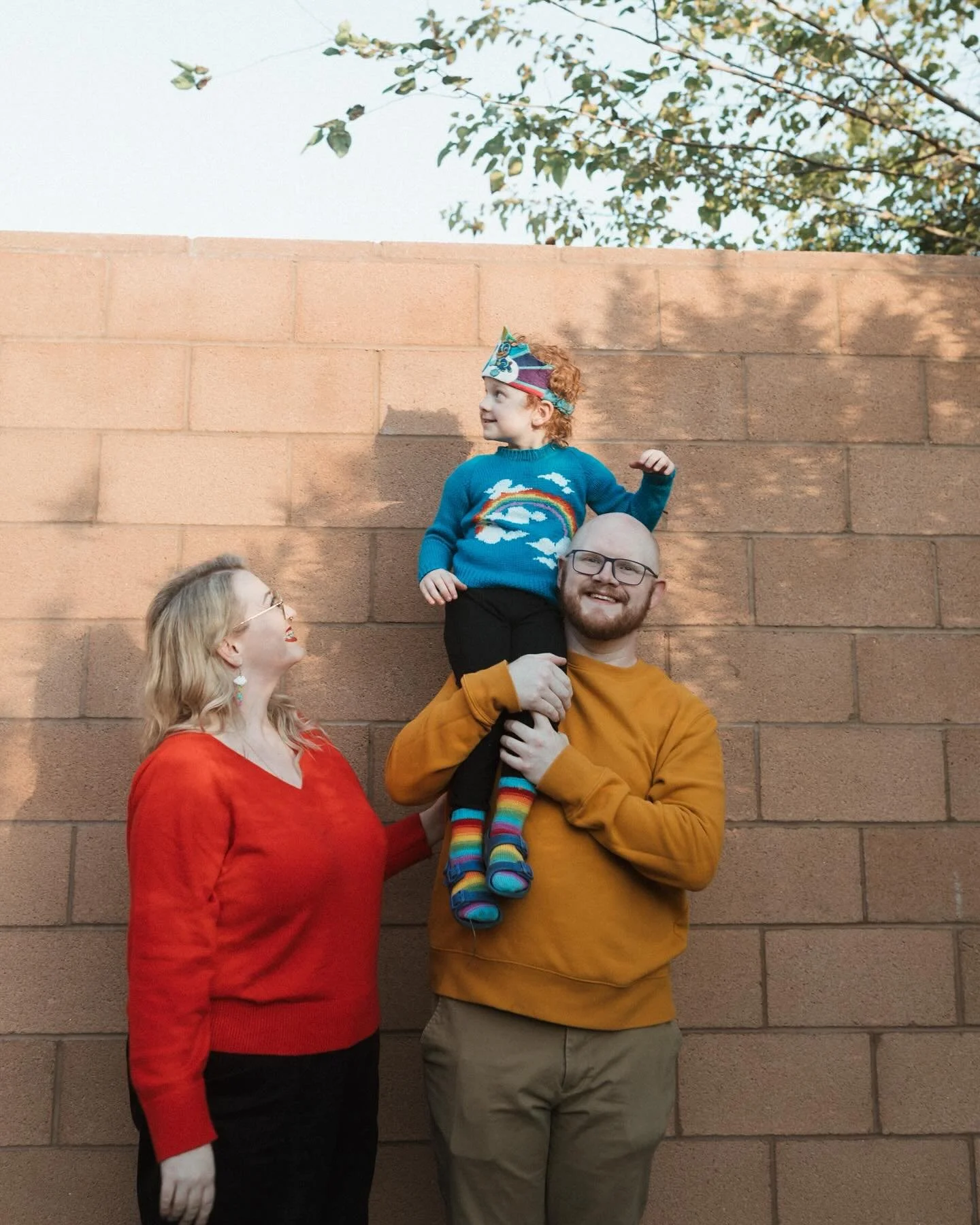 Nothing like having families come back year after year and trust me with their memories! Been taking pictures of these guys since Little man was in mamas belly! Loving this colorful session ❤️🧡💚💙💜