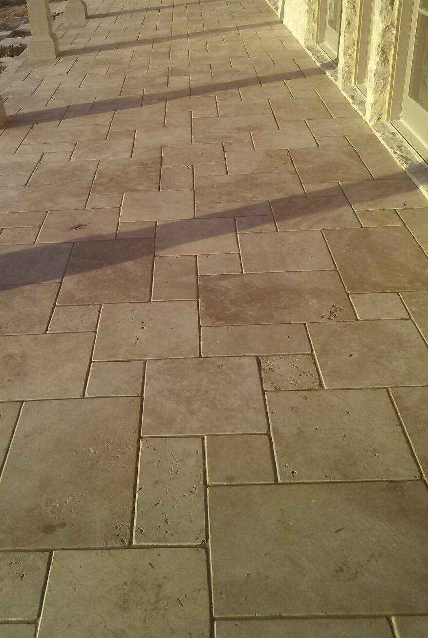 Travertine Caramel versace patio