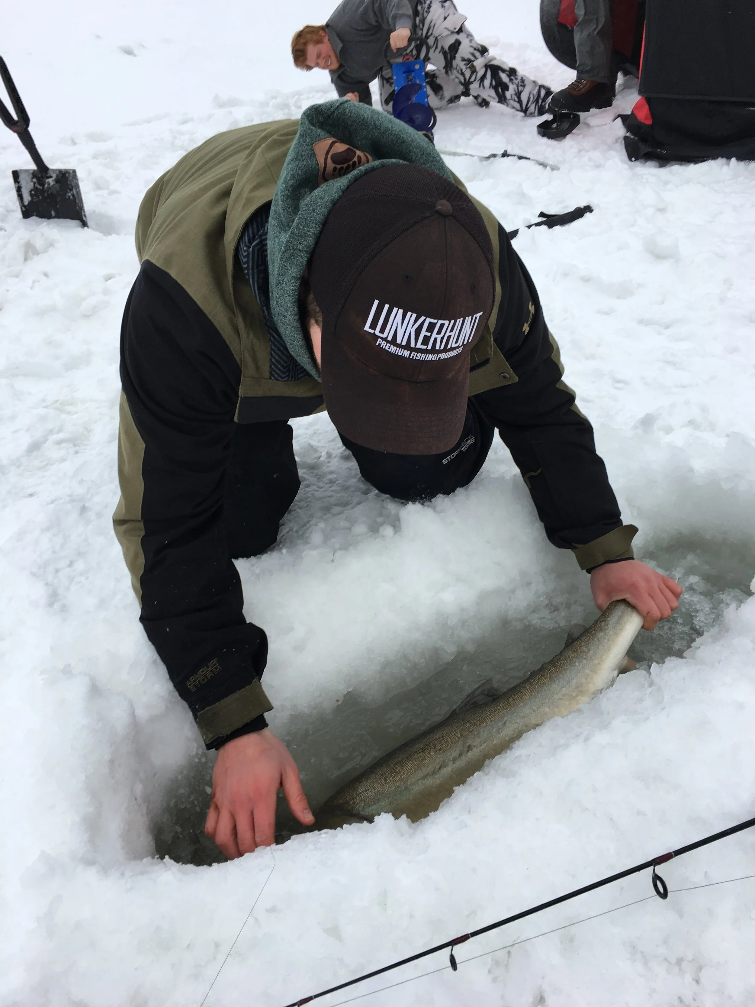 Building an ice fishing livewell