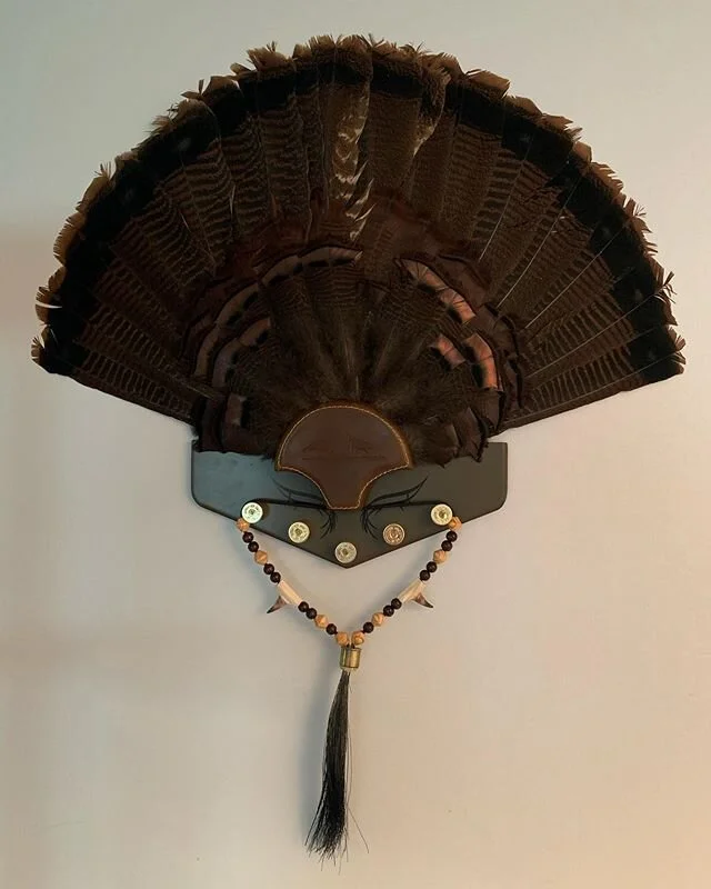 Link in Bio!

With Turkey Season wrapping up throughout much of Canada and the US, it is time to start looking at preserving the memories you made this season!

Check out our latest article to find out how to create a fan mount of your own and for so
