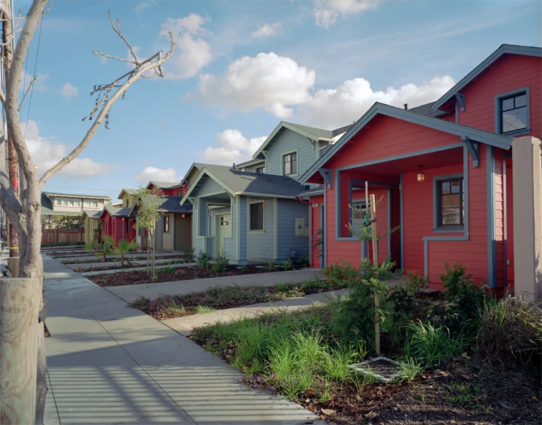 lg_mlkplaza_homefronts2.jpg