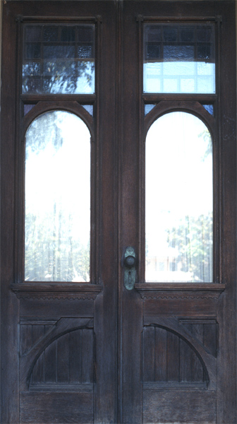 lg_cohenhouse_doordetail.jpg