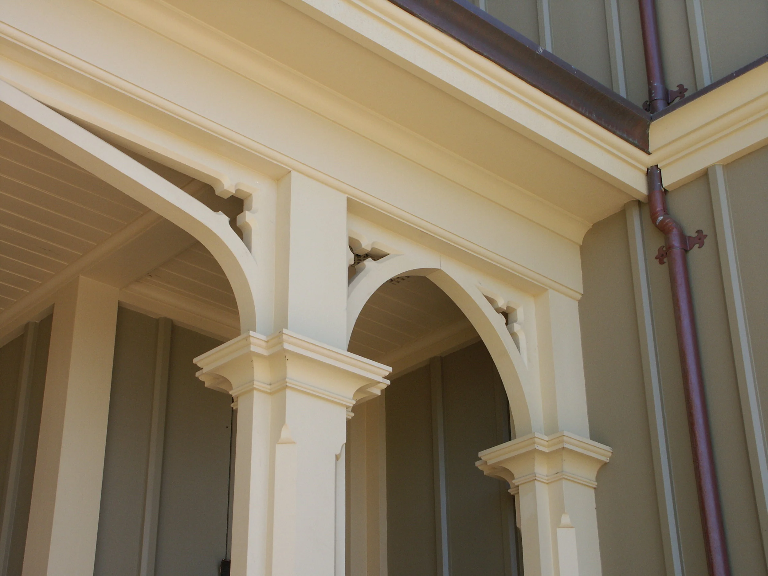 Gothic_KPA_porch detail.JPG