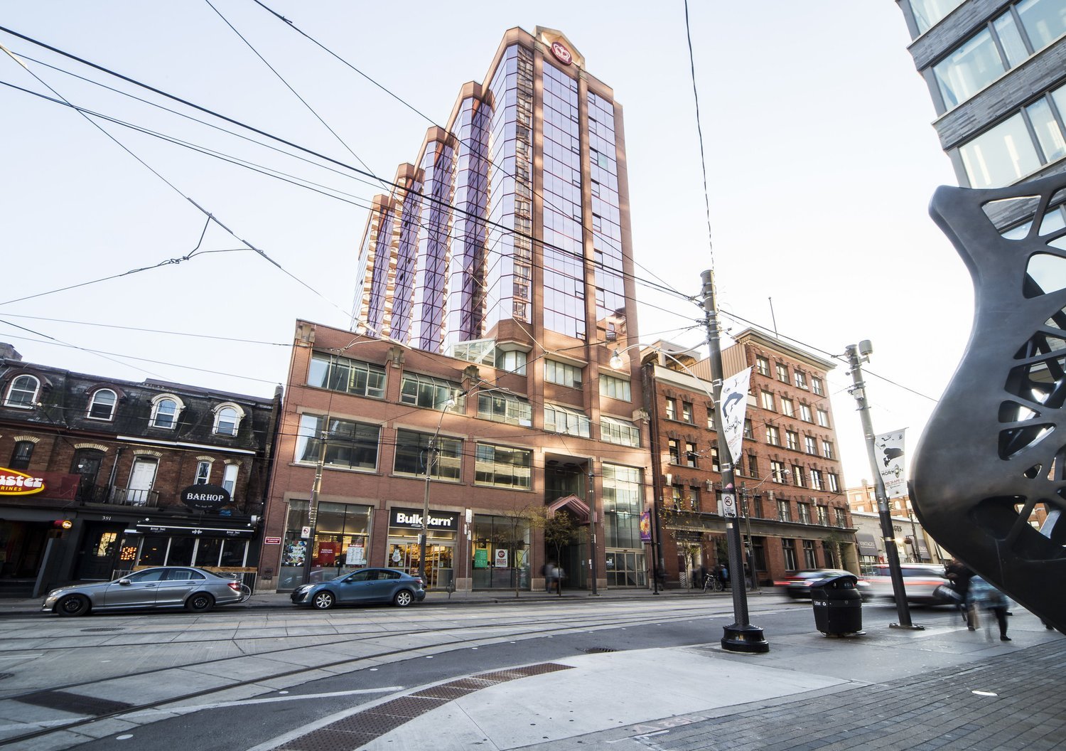 607-393 King St W, Toronto ON