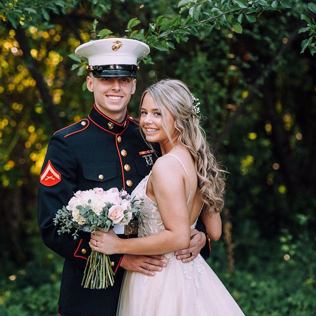 The rain held off for Mariana and Nick and they had a gorgeous wedding day!  #marriedtomicheli #newcastlebandbwedding #sacramentoweddingphotographer