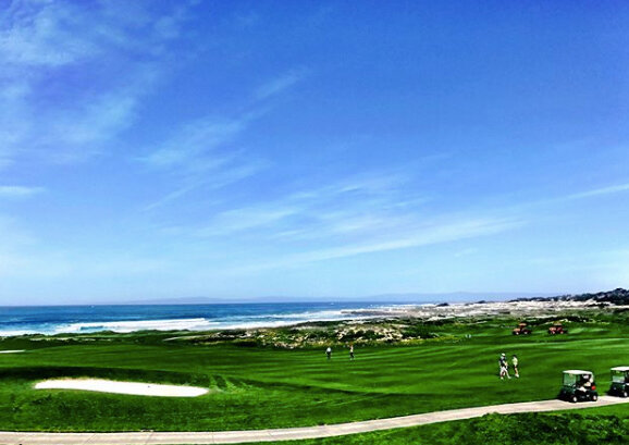 Great working trip back down to Monterey&hellip; @thesanctuarybeachresort amazing beach front suite you hosted me in &hellip; @pebblebeachresorts fabulous taster for @montagehealth spring luncheon
.
.
.
#OceanWaves #EventPlannerLife #PebbleBeachLinks