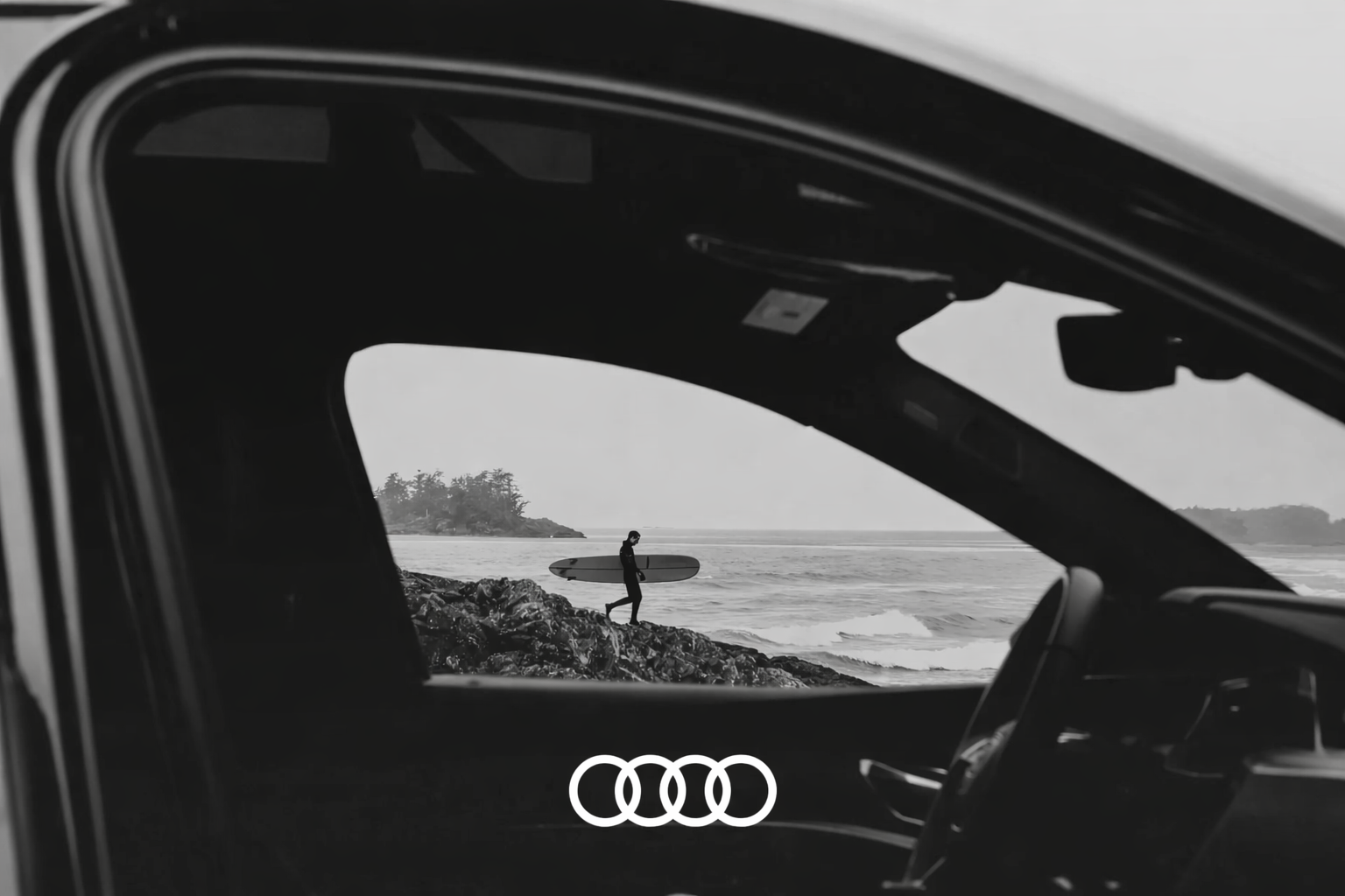 AUDI E TRON OLIVIA VAN DYKE.png