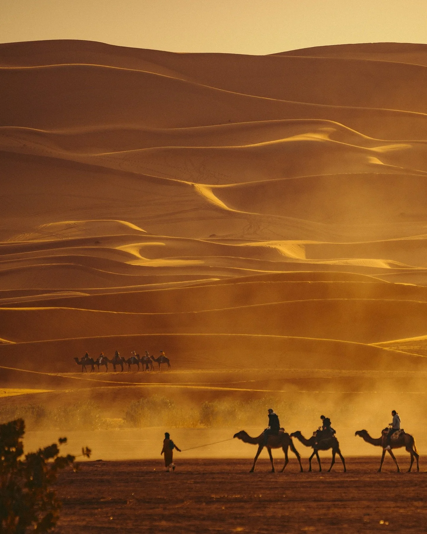 In Morocco, every corner you turn there is something to discover. There lies a hidden magic when the colours and the culture wrap around you- like you&rsquo;re apart of the story they&rsquo;ve been telling for centuries. I could try to explain to you