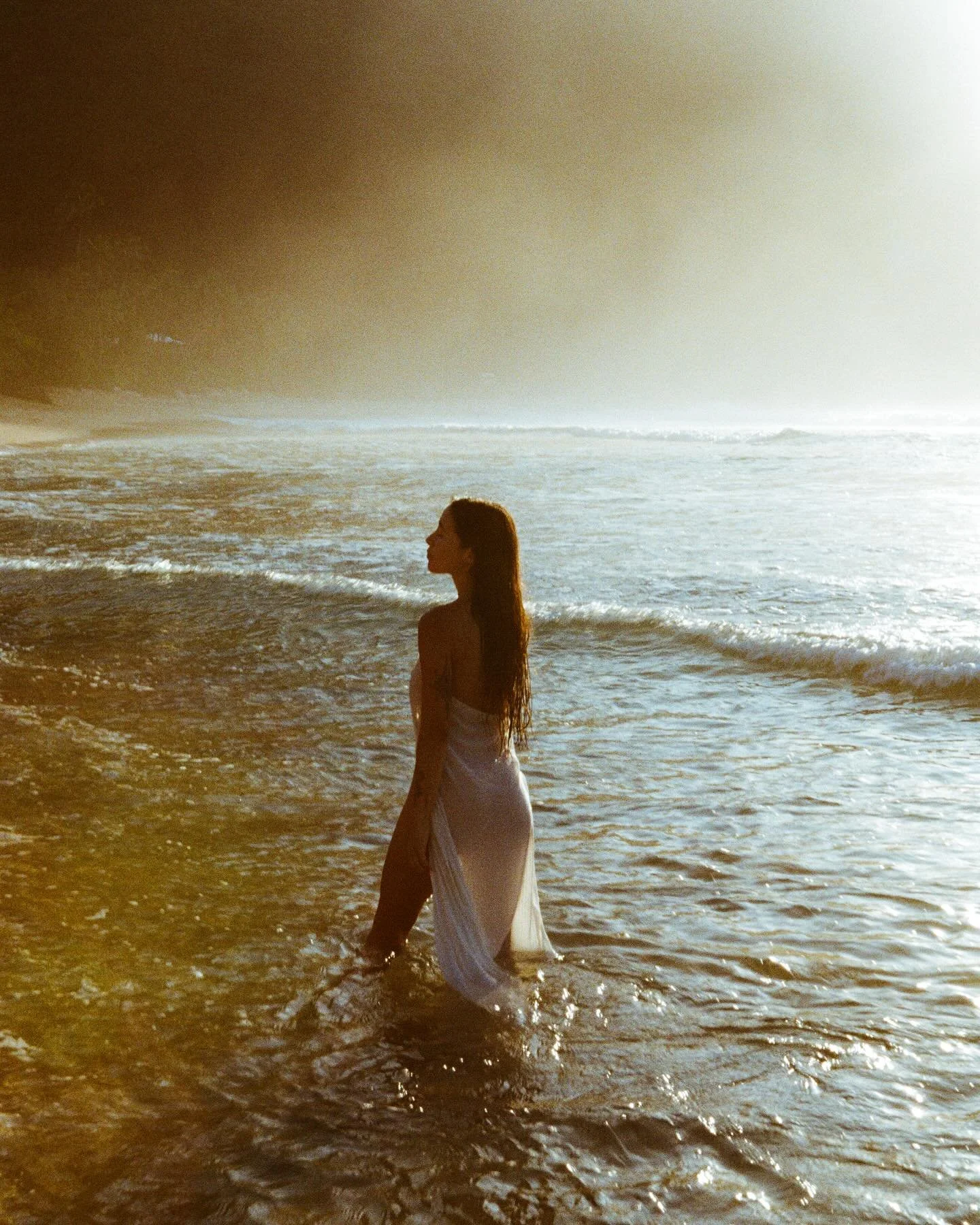 Honour the earth + pray to the sky @yaknowme_hitomi