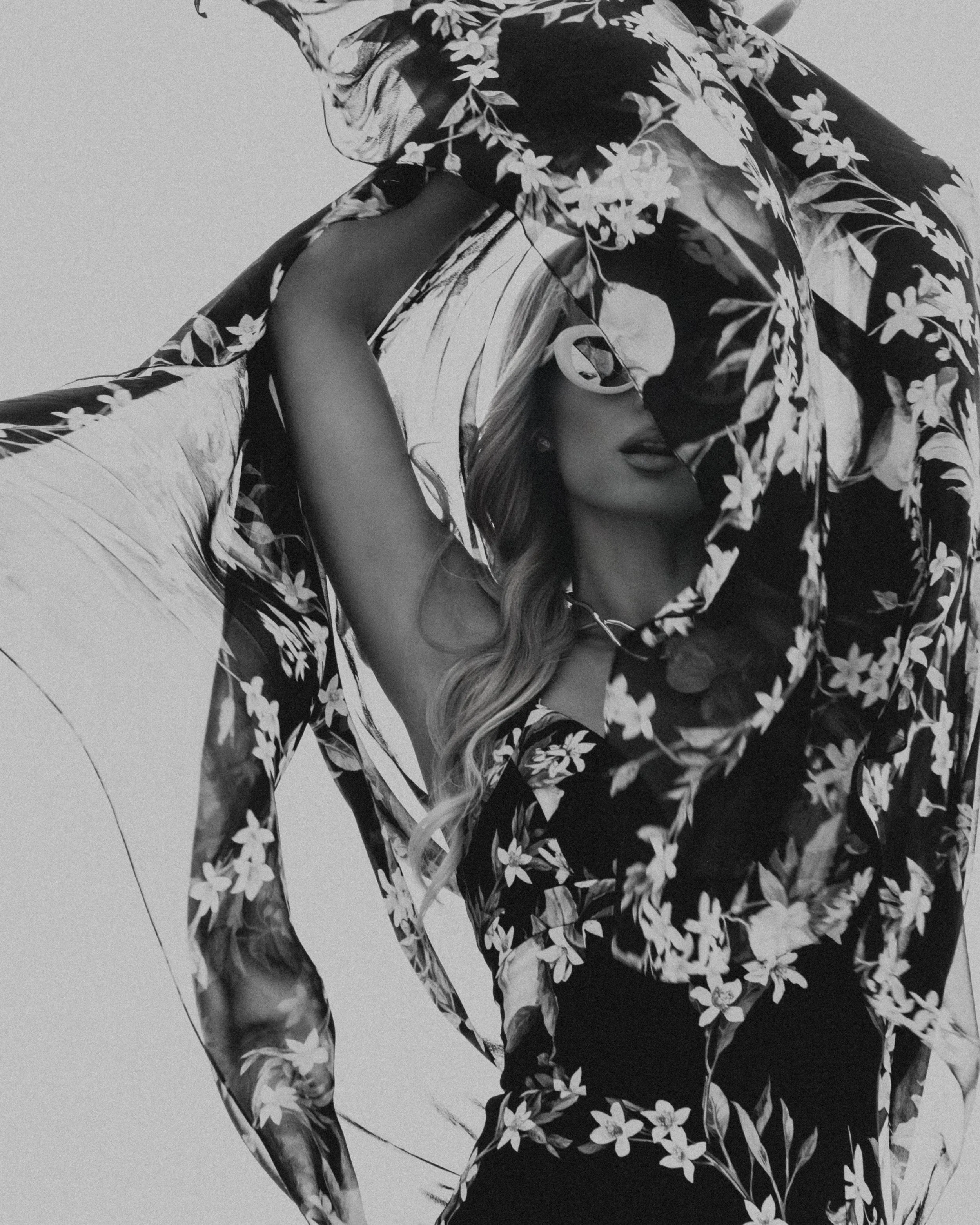 Paris Hilton 02