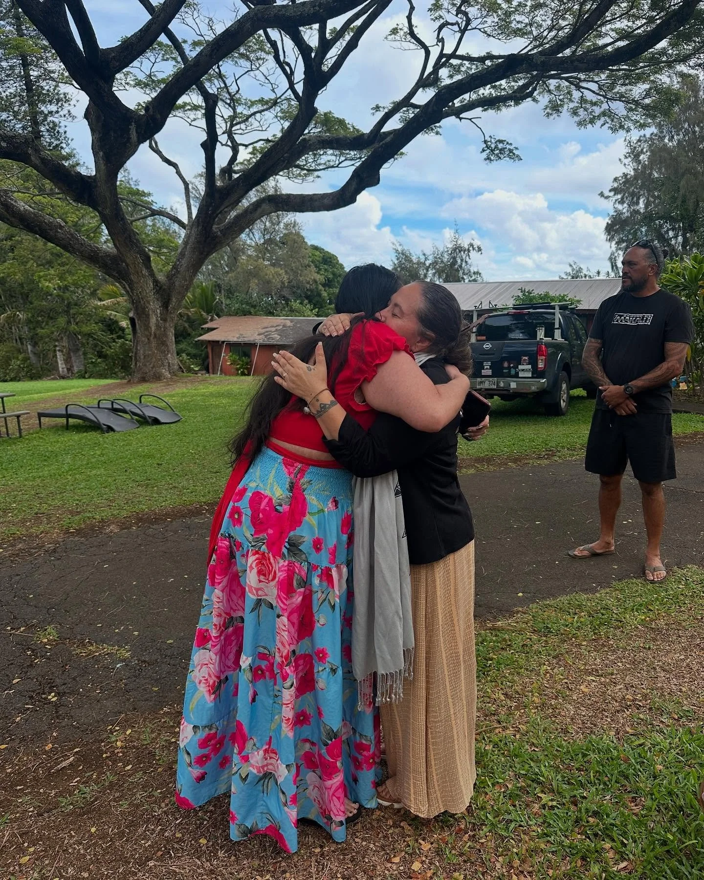 It's Mauna Kea Wear Wednesday and while there's so much happening right now especially in reference to the future of Mauna Kea we take the time to make sure we are deepening and strengthening our circles of support and building our networks, relation