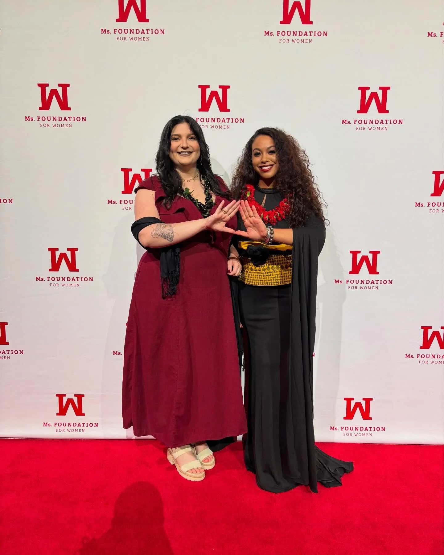 Mauna Kea Wear Wednesday When you can't be at an event but you make sure MKEA is there to represent and when  a Mauna Kea Shawl is part of the presentation, it's just so much sweeter! Mahalo to @msfoundation for creating the space to place Mauna Kea 