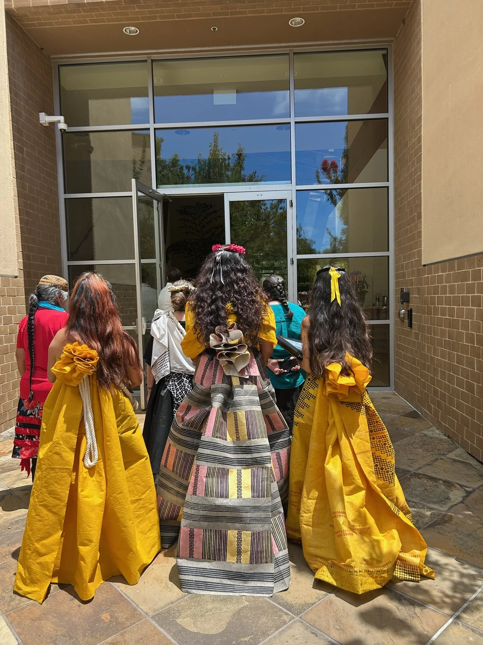 Connections - From the mauna to the shellmounds