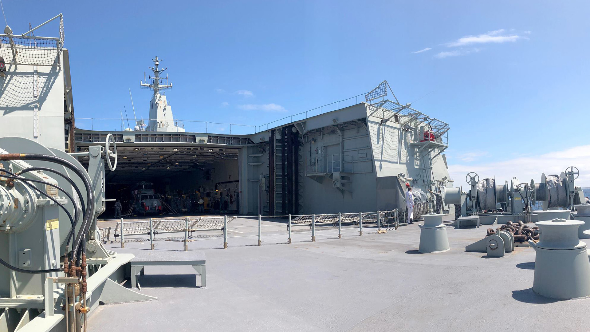 Navy_04.jpg