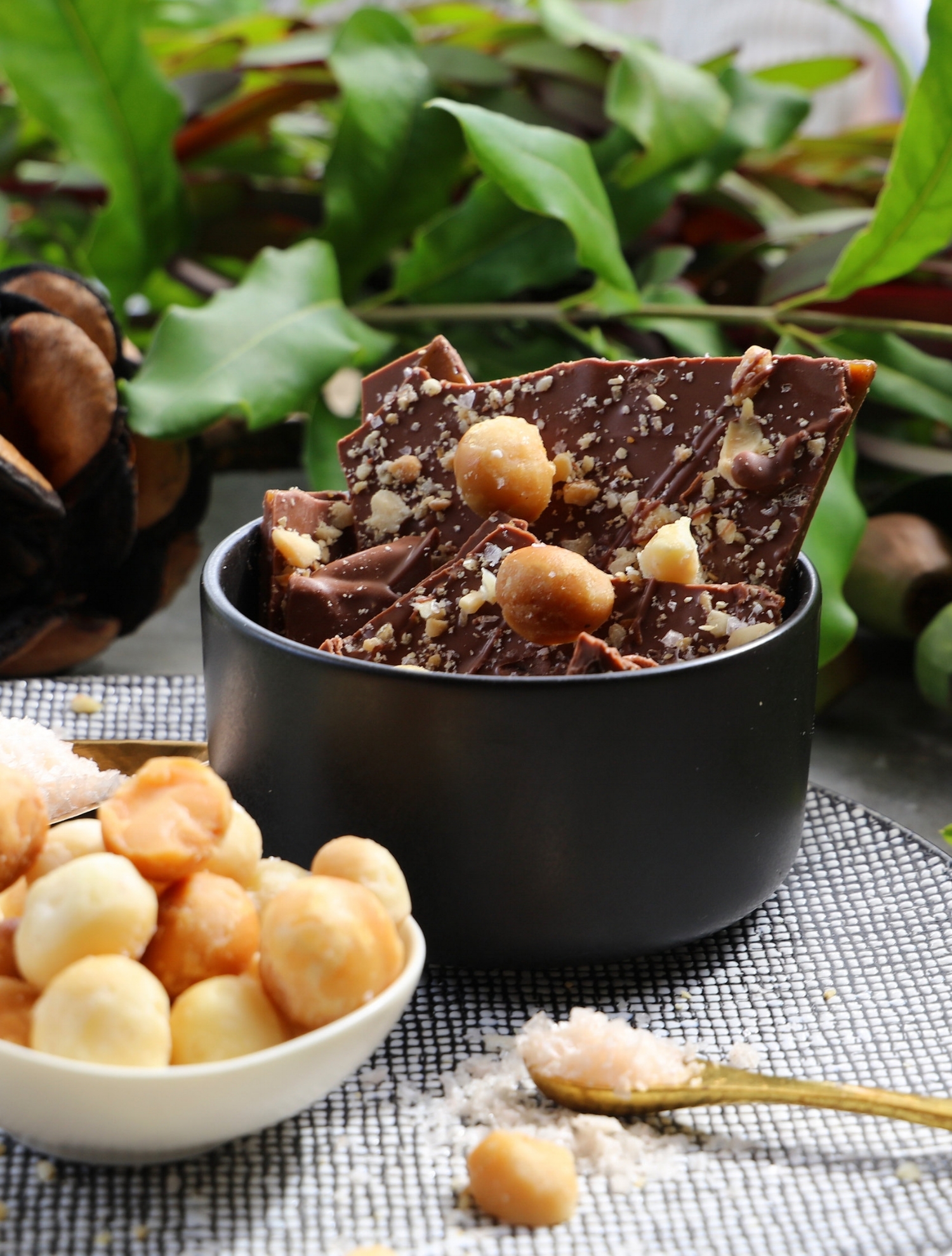 Myrtle-and-pepper-buttercrunch