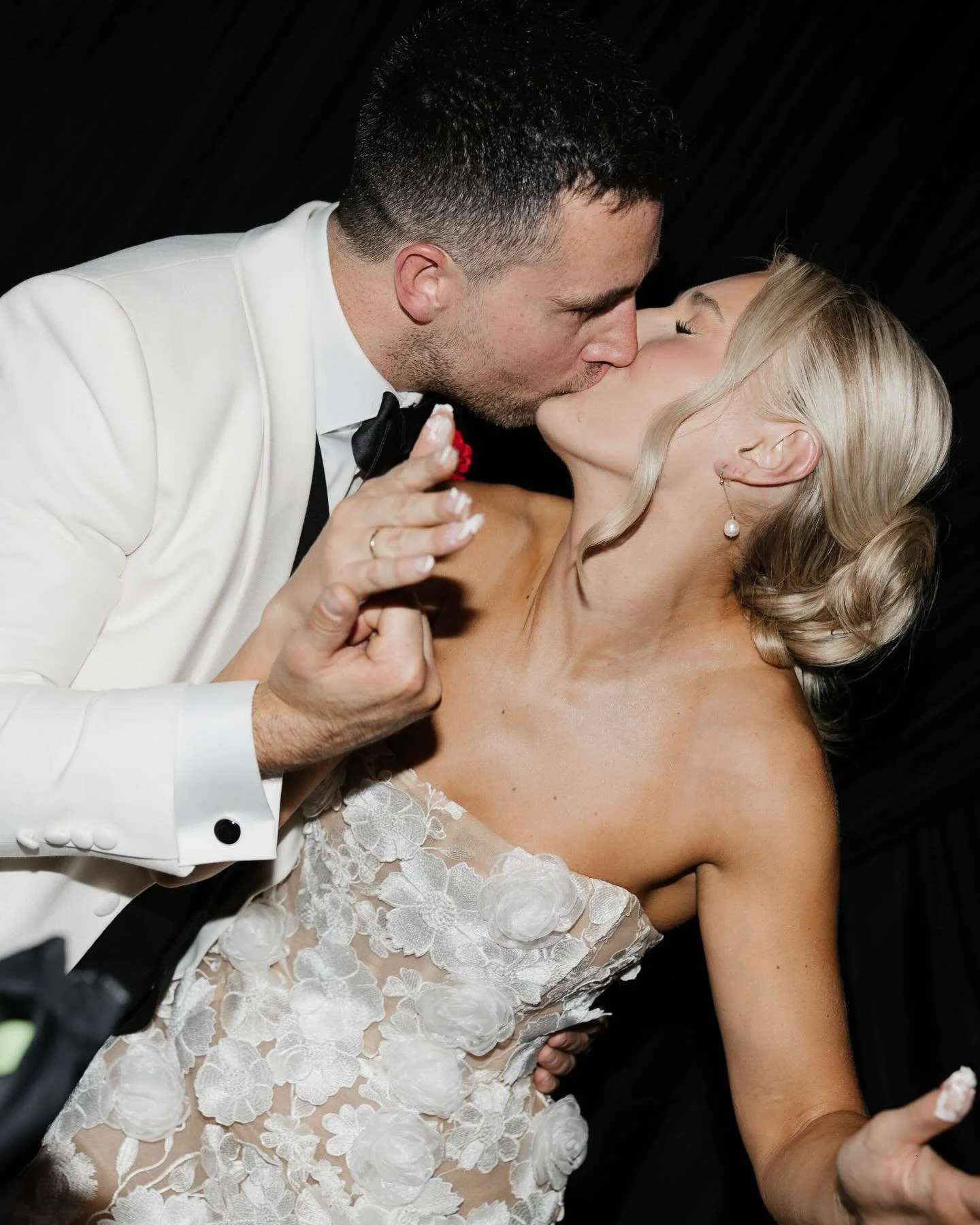 The cake moment.

Whether it&rsquo;s shared quietly between just the two of you or cheered on by a room full of your favorite people, it&rsquo;s always meaningful.

There&rsquo;s something so nostalgic and sweet about pausing to cut a cake on your we