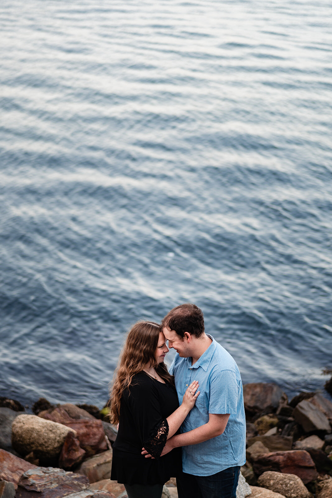Rachael & Trevor (27 of 32)halifax-photography-Dartmouth-engagement-couple-lifestyle-foxandfellow-Fall-novascotia-waterfront.jpg