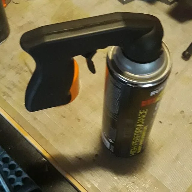 Pistolgrip Spraycan Action! #spraycanart #cancontrol