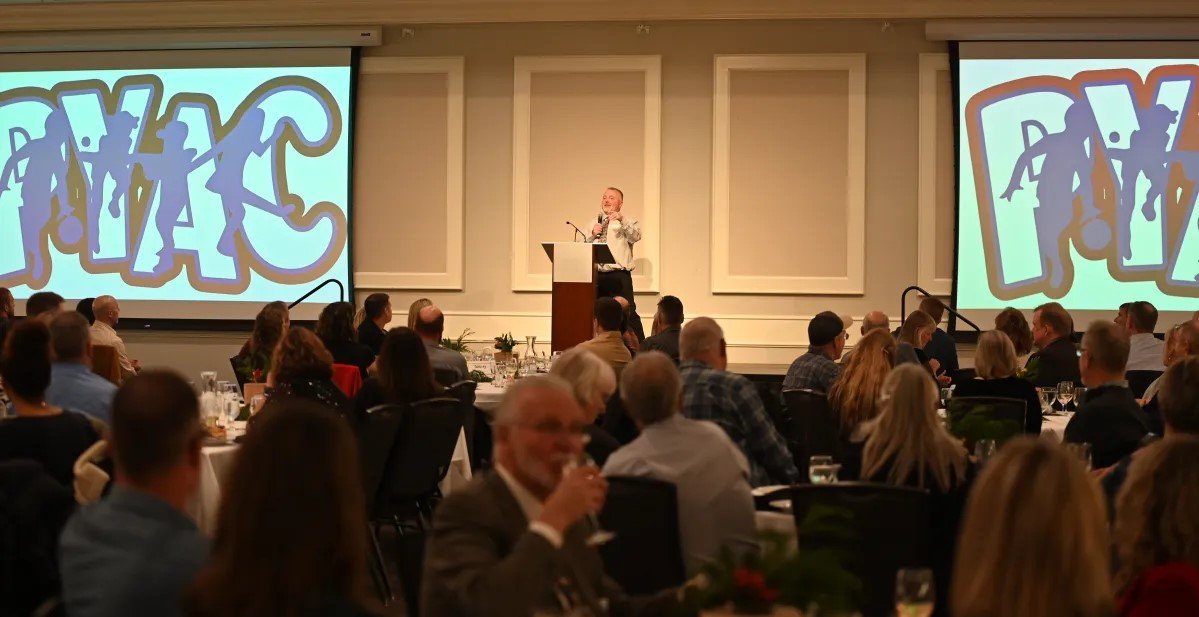  Executive Director Eddie Van Vlack talks about PYAC at the 2023 Annual Fund Dinner. (Photo by Brad Fuqua, Philomath News) 