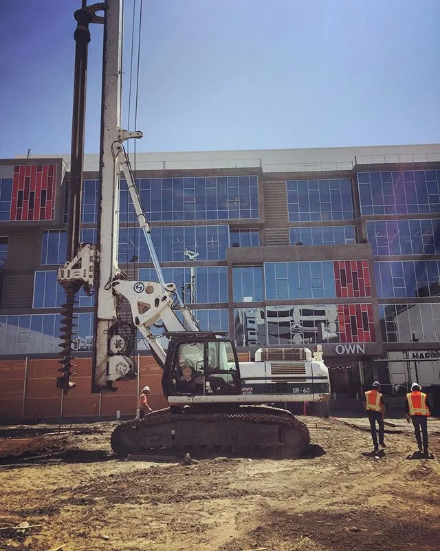 Stop number 3. Oprah Winfrey Network expansion. Always fun to get up close and personal with an auger. They’re like lumbering industrial dinosaurs 🦕👍🏻