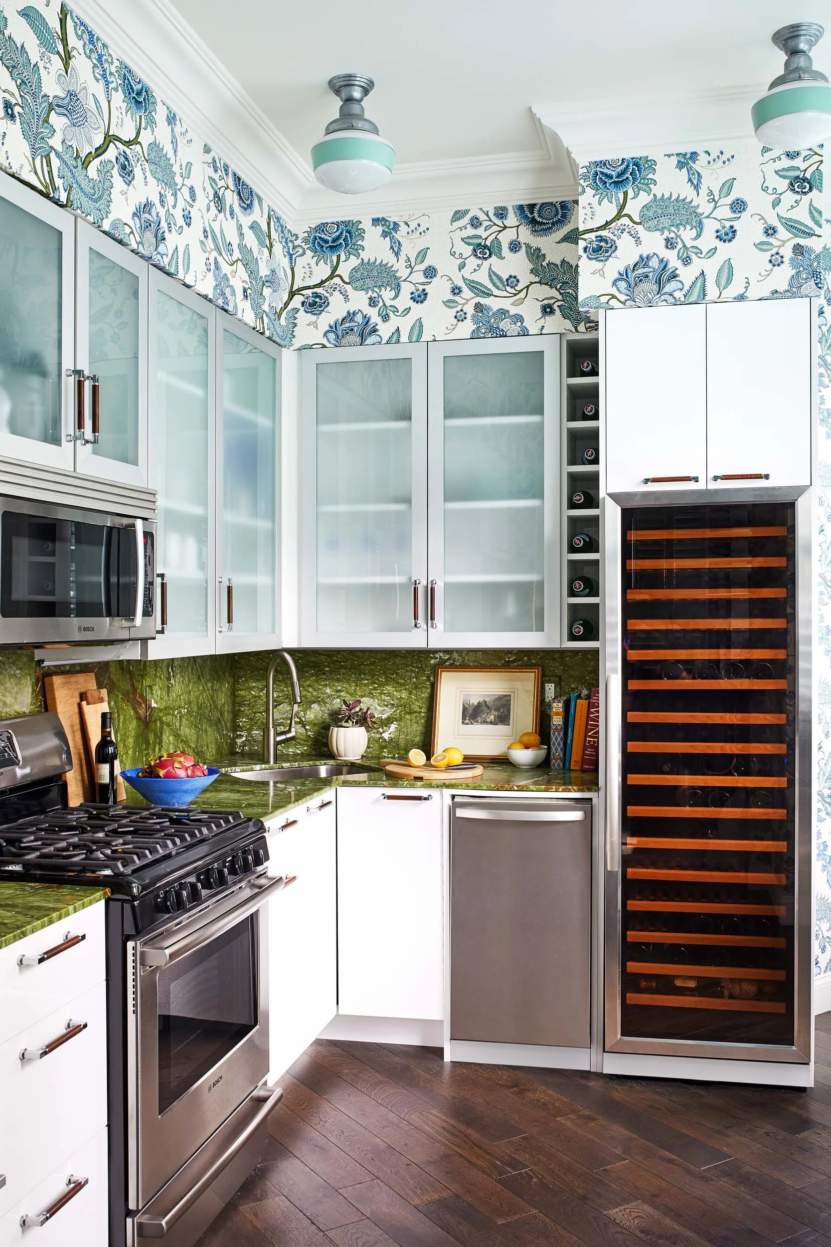 6-Modern-Contemporary-Kitchen-Living-Room-Top-Decorator-Best-Interior-Designers-Boston-South-End-Back-Bay-Seaport-Dane-Austin-Design.jpg