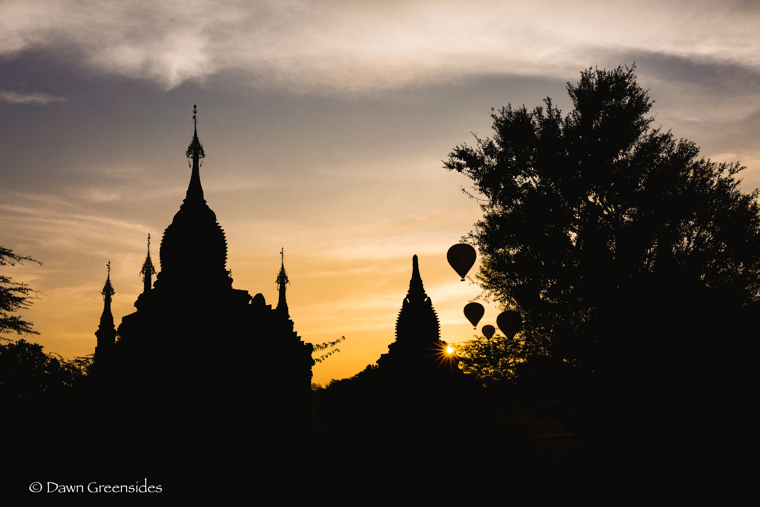 Bagan Sunrise-1.jpg