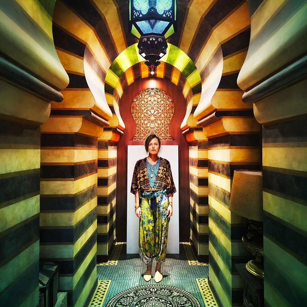 HEIDI GREEN | Creative Director

Artist, Writer, Photographer, Designer &amp; Musician, Heidi is a creative force. Her initiation began 40 years ago in The Western Desert, where she lived with the Wongi tribe, learning the Way of Earth. By the time H