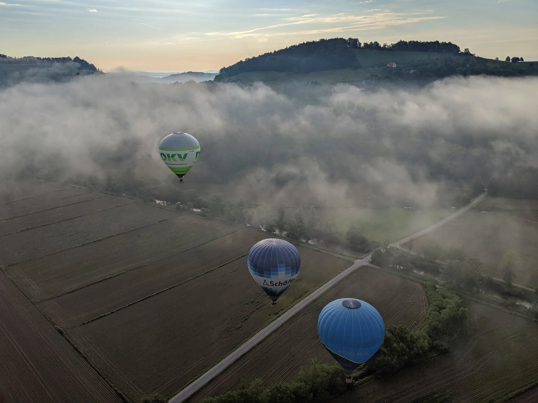 die letzten Nebelfetzen frühmorgens