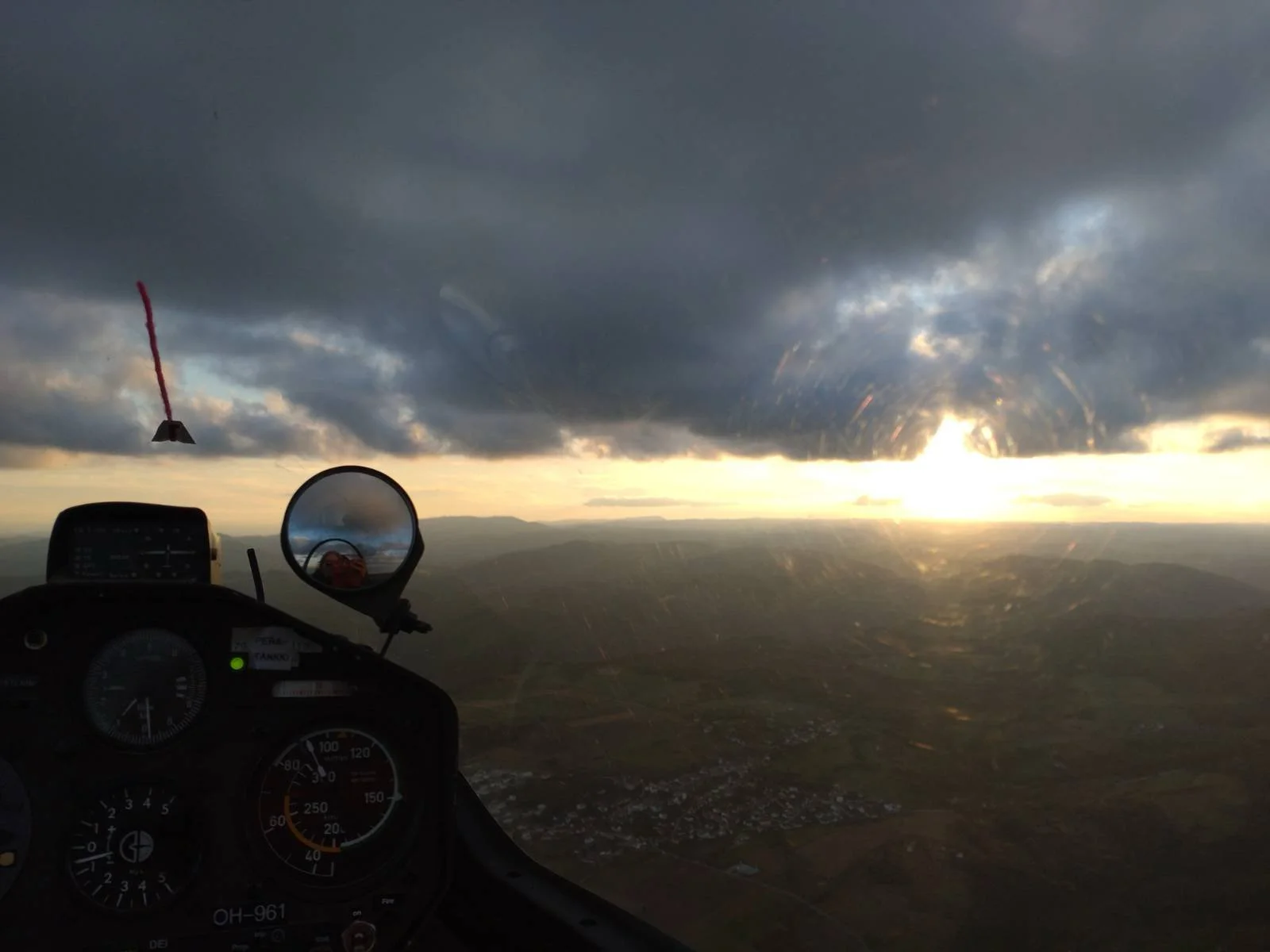Neues Segelflugzeug DG500MB